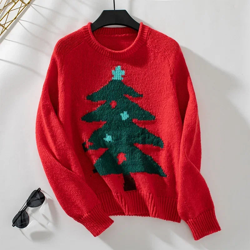 Ilona | Warm knitted sweater with Christmas tree mouse print for women and crew neck
