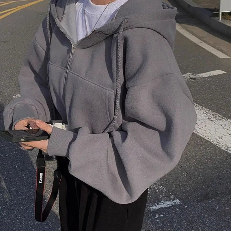 Johana | Stylish zipper hoodie, warm and stylish
