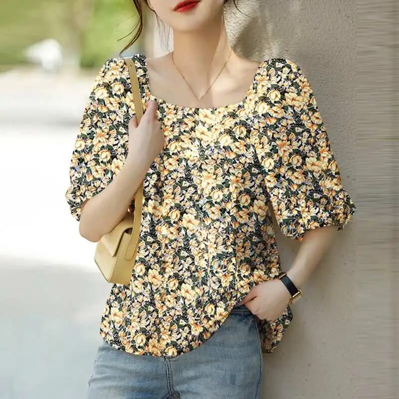 Leire® | Blouse With Floral Print And Square Neckline