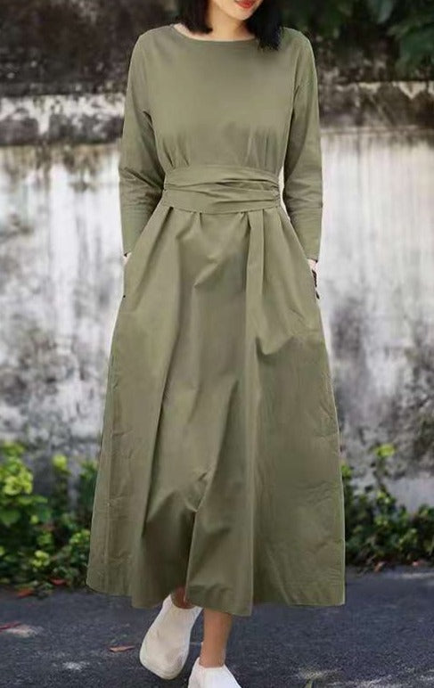 Flavia| Tailored and elegant winter dress