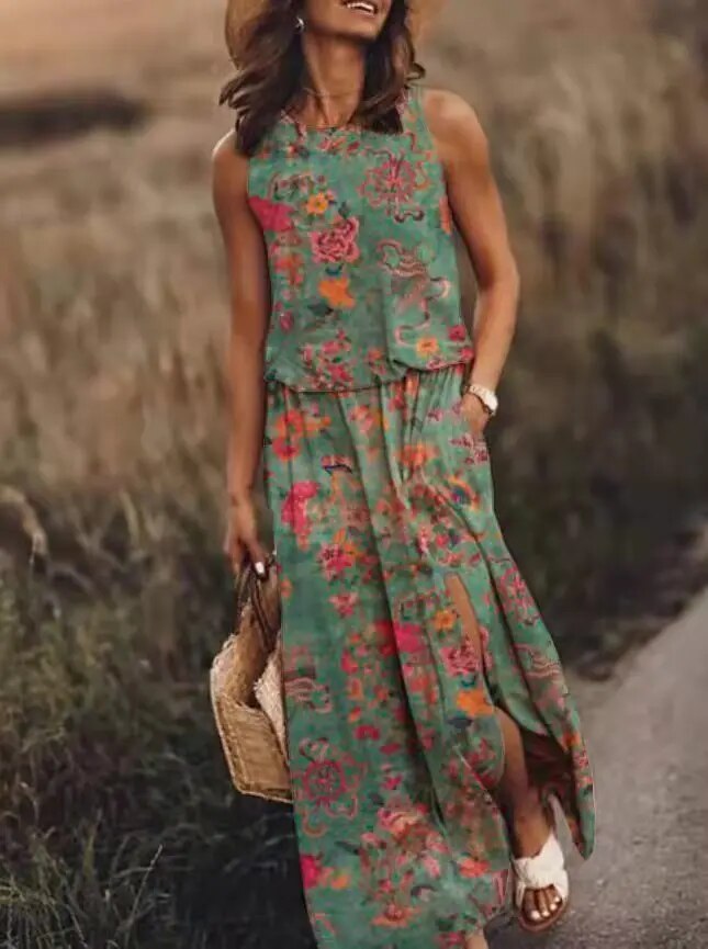 Jed | Women's maxi dress with graphic prints for summer