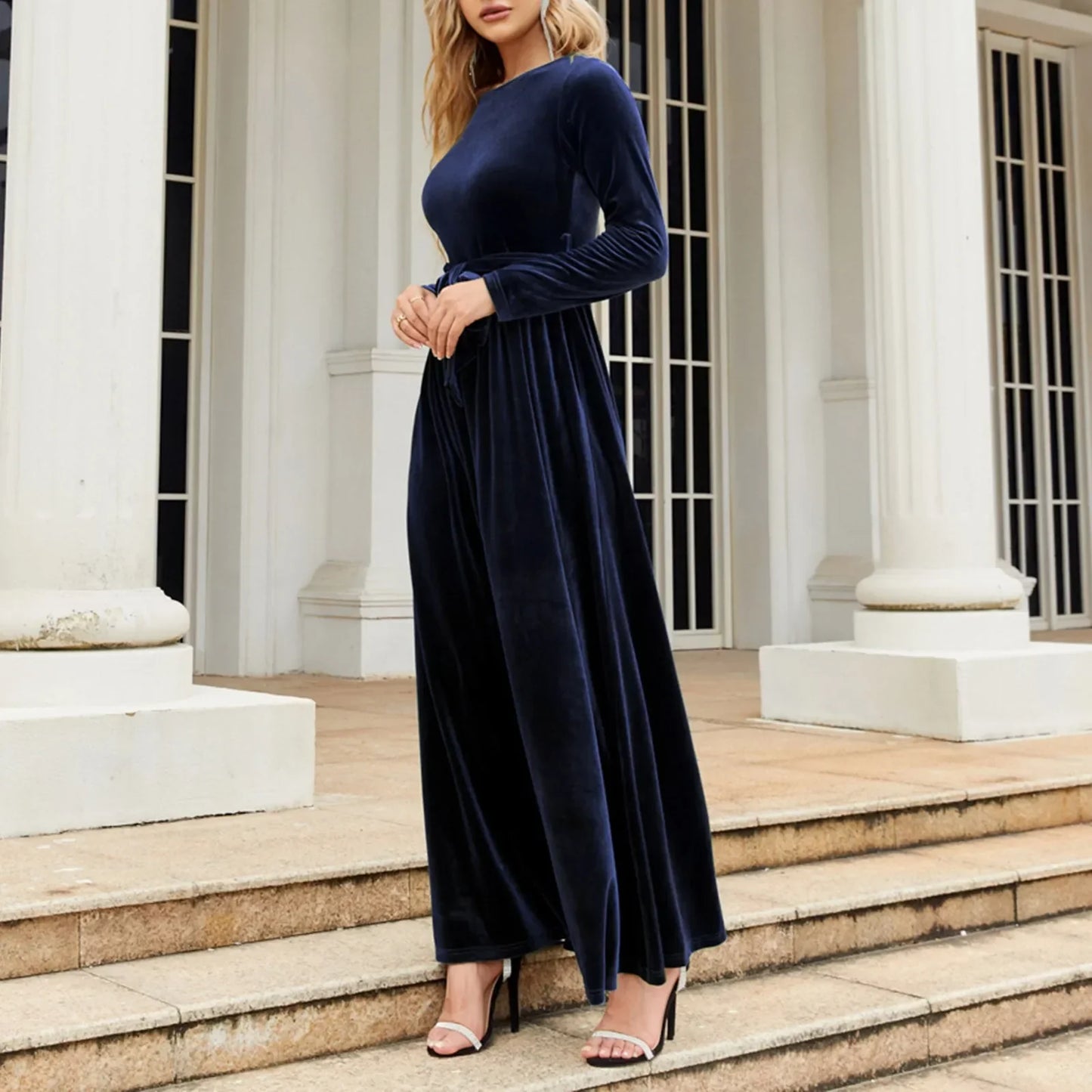 Autumn New Green Velvet Long Dress Elegant Vintage O-neck Lace-up Party Dress