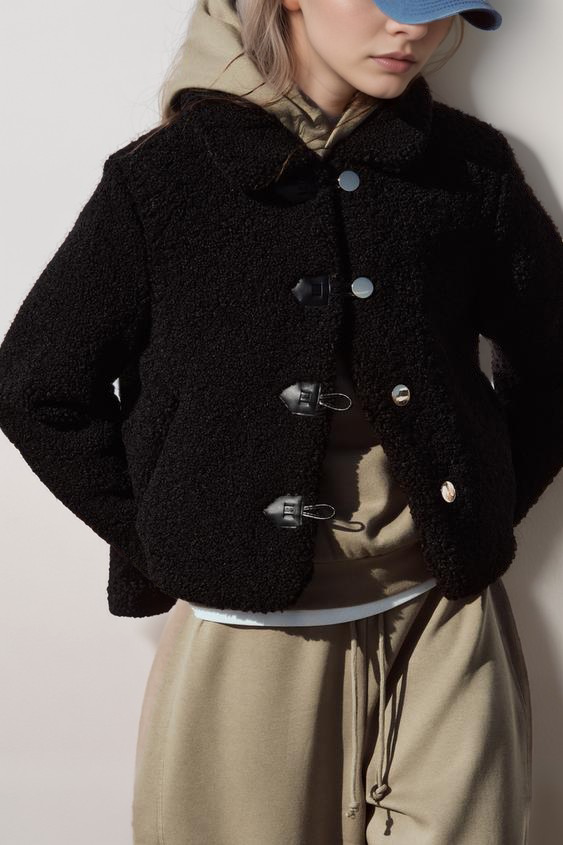 Noelia | Effortless and trendy winter coat