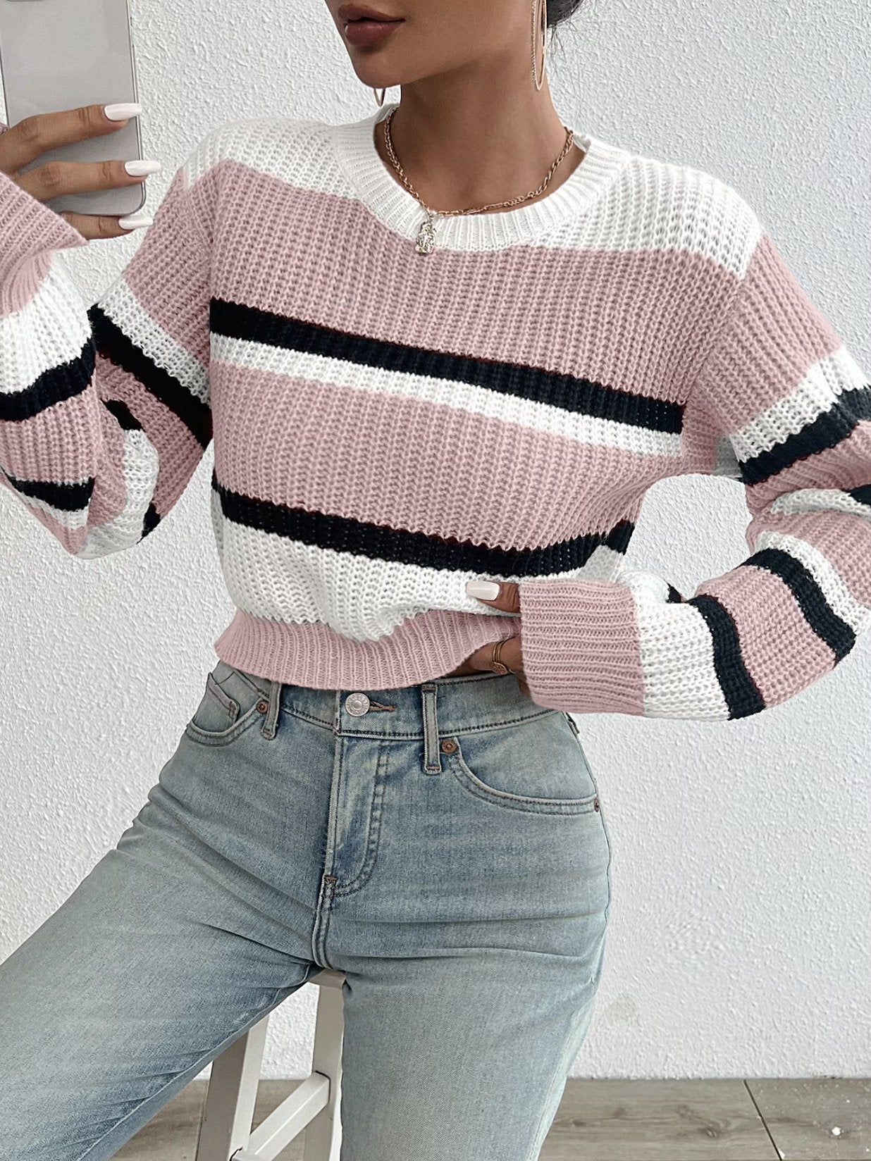 Ornella | Short knitted sweater Azalea ��