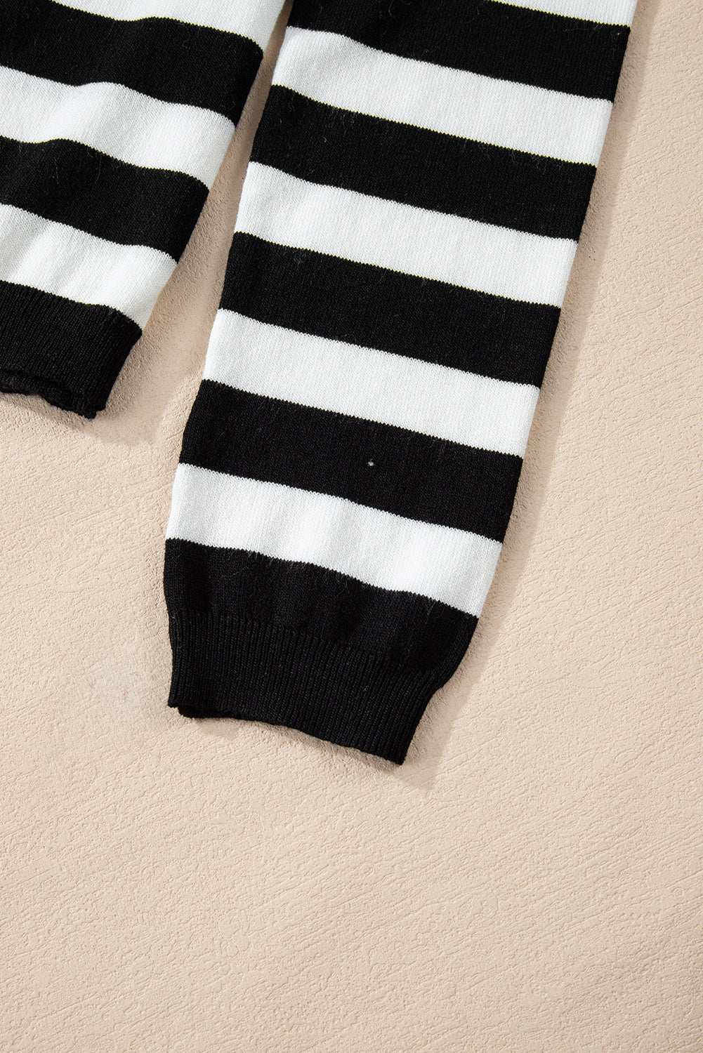 Daniela | Simple and stylish winter sweater