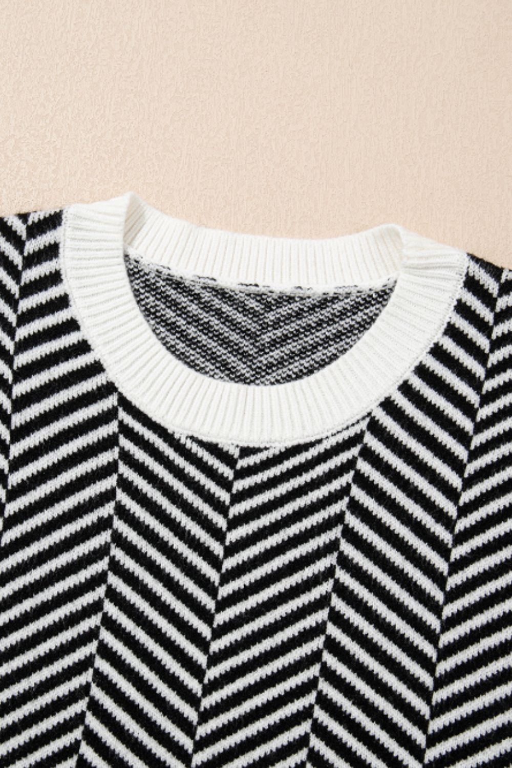 Silvia | Striped long-sleeved sweater with a crew neck