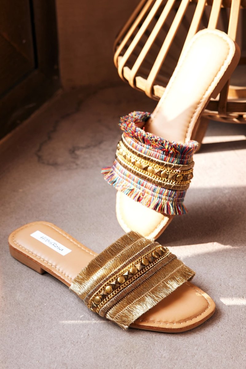 Lina® | Flat Sandals With Metal Decoration