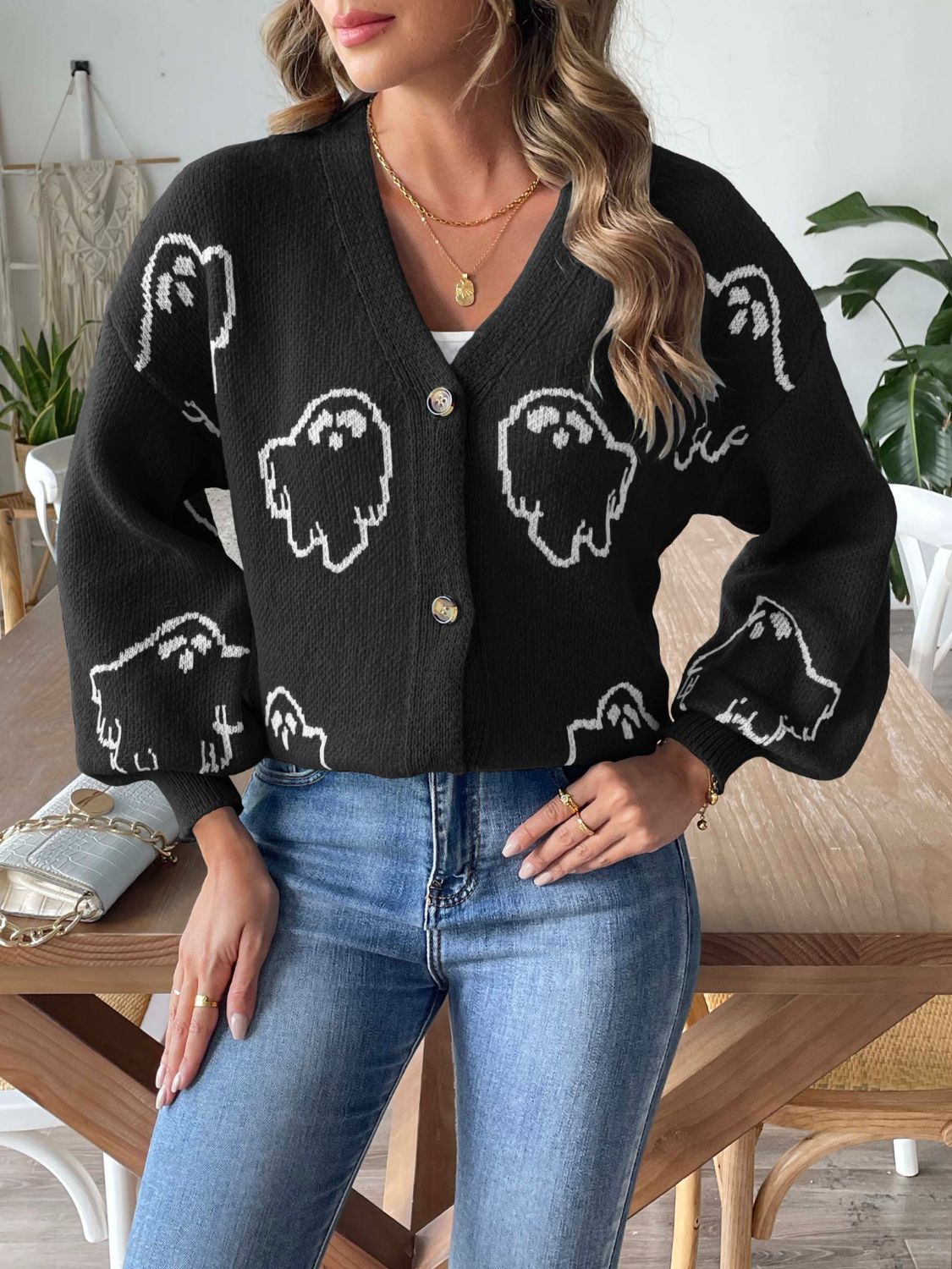 Patricia | Cardigan with a V-neck and dropped shoulders