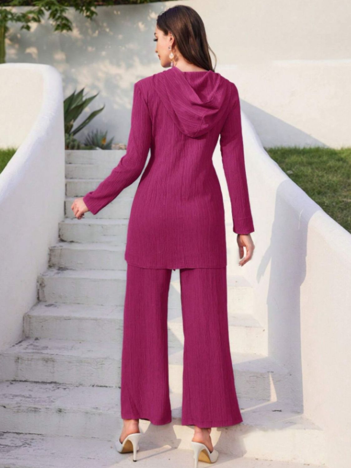 Annelie | Set consisting of a long-sleeved hooded top and tie-dye trousers