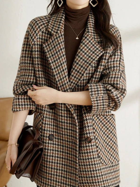 Amalia | Elegant and warm jacket for women