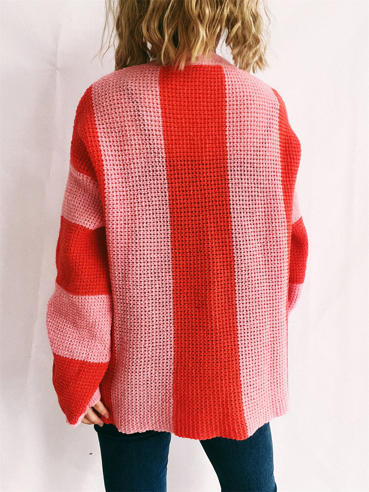 Ida | Color block sweater with a crew neck and long sleeves