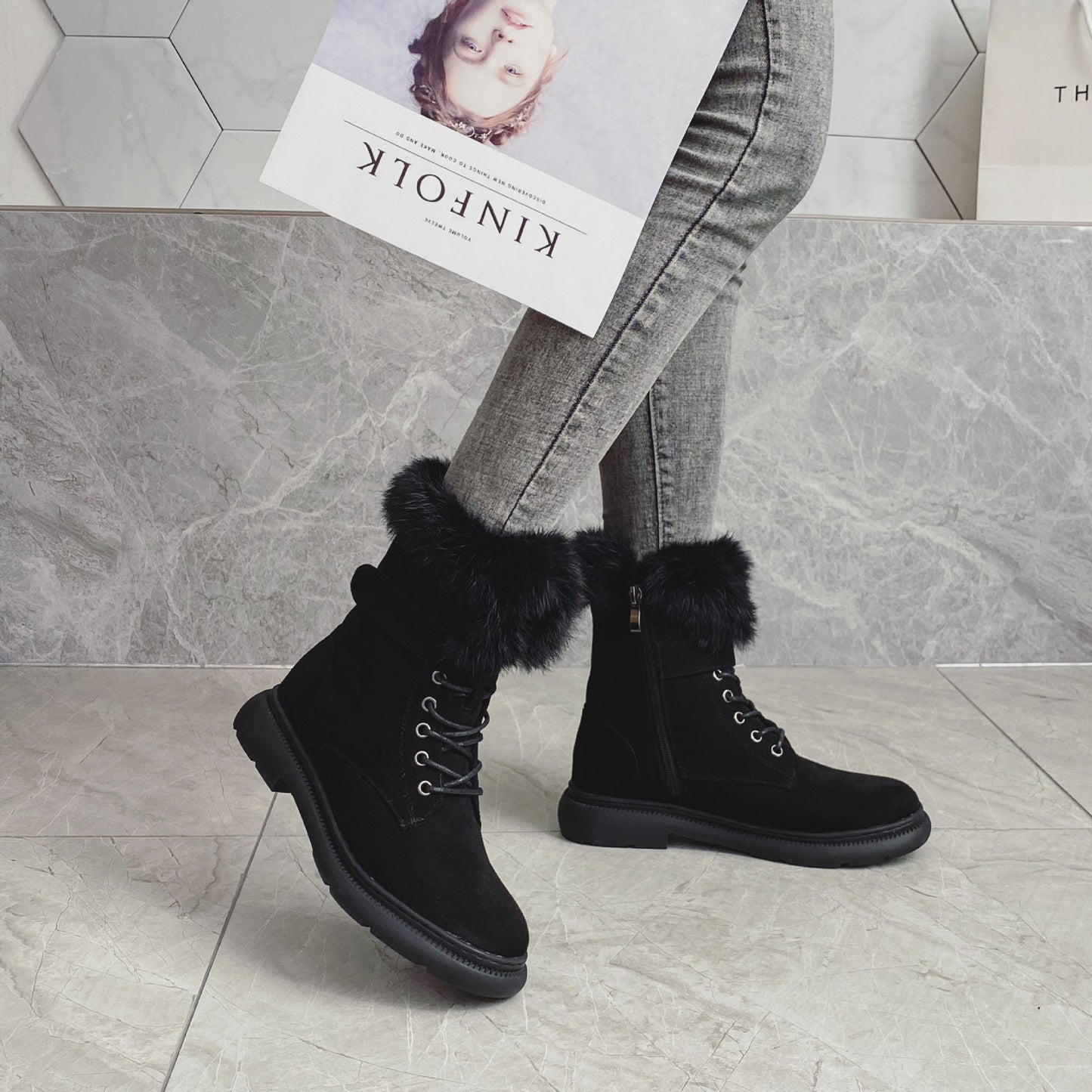 Silvia | Sleek and supportive orthopedic footwear