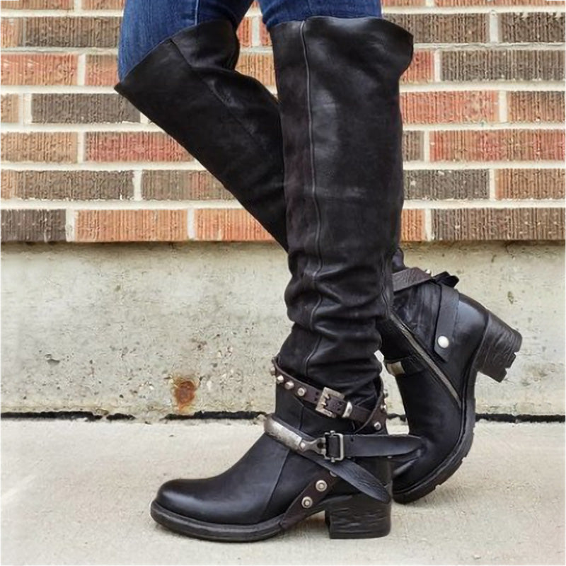 Otilia | Modern and supportive orthopedic boots