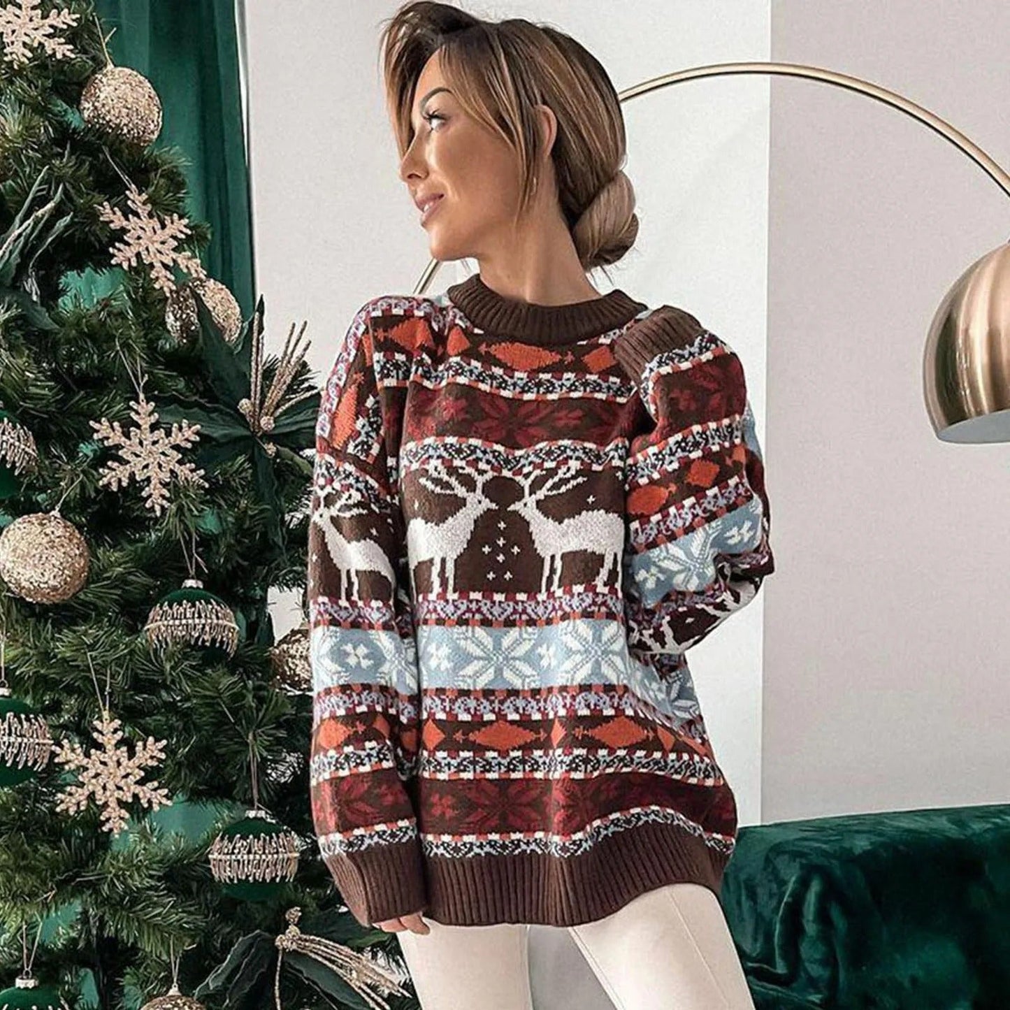 Nuria | Women's Christmas sweater with Norwegian reindeer print