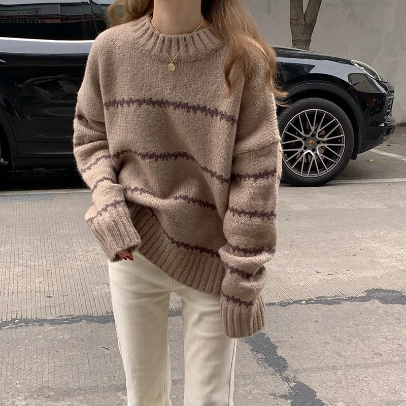 Celine | Women's long-sleeved sweater with a striped print