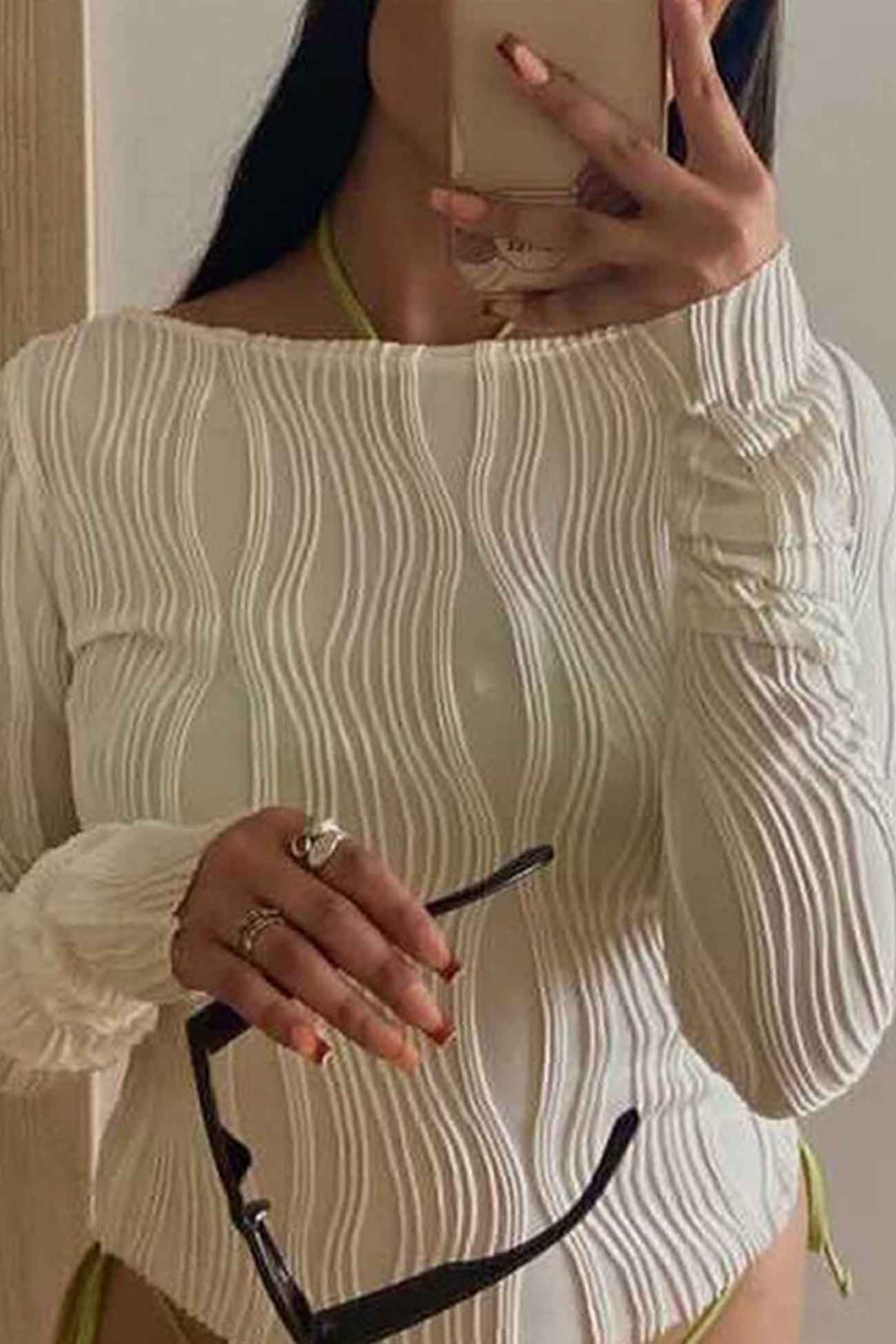 Kirsten | Structured long-sleeved shirt with a crew neck