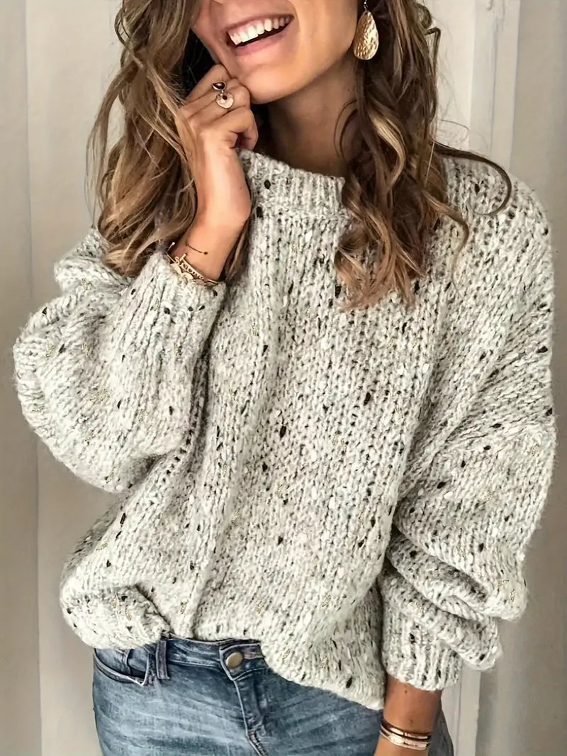 Monica® | Fashionable and minimalist winter sweater
