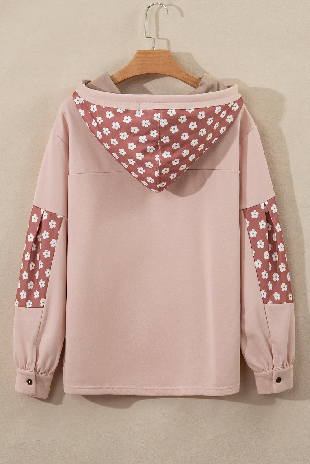 Antonia | Elegant and versatile winter hoodie