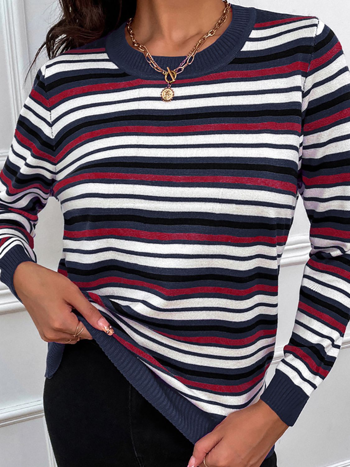 Nathalie | Shiny striped long-sleeved sweater with a crew neck
