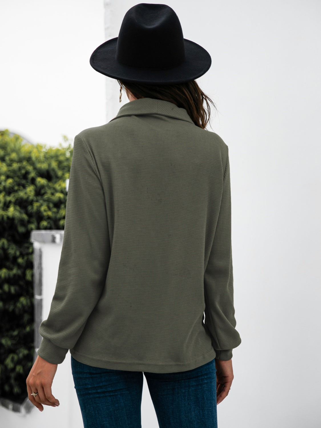 Renee | Half button t-shirt with long sleeves