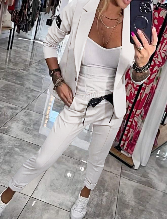Simone | Elegant cotton jacket and trousers