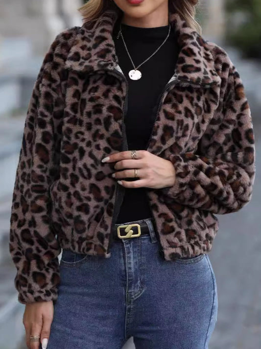 Ilse | Jacket with leopard collar and zip