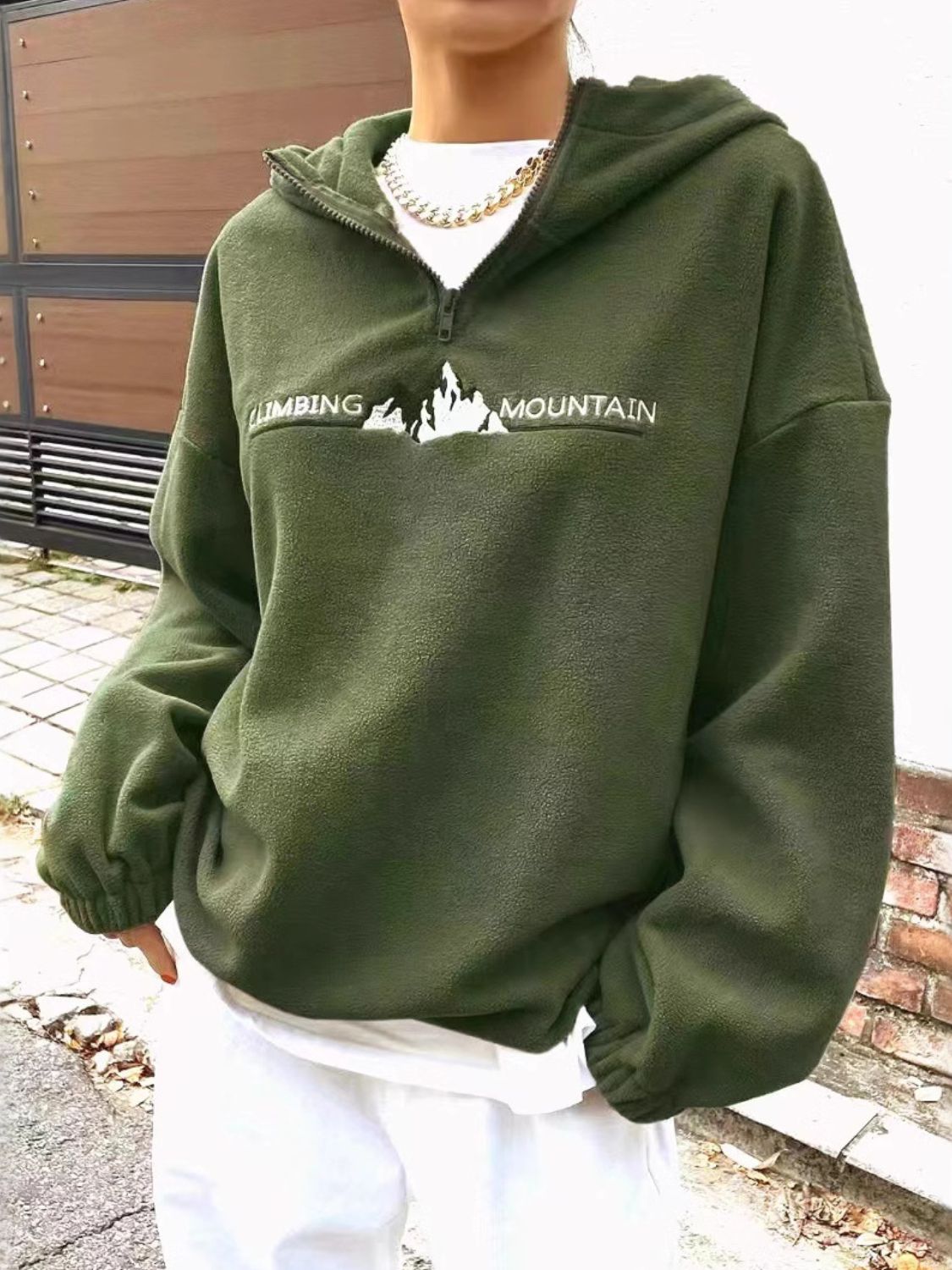 Beatriz | Mountain Quarter Zip Long Sleeve Hoodie