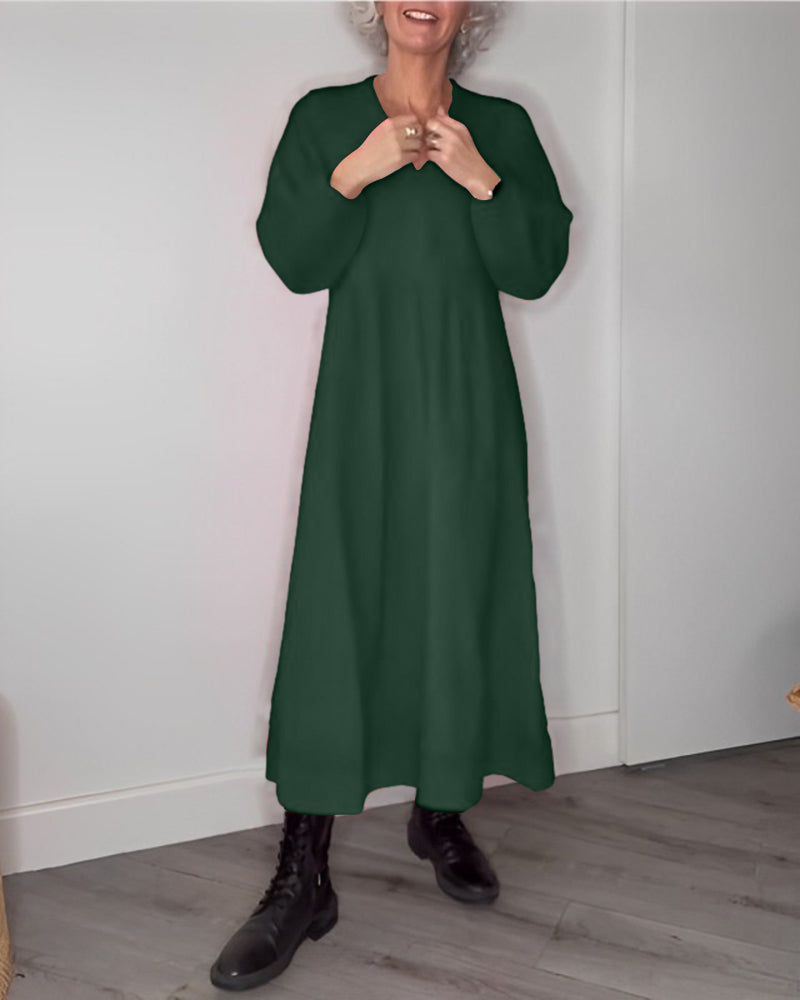 Xaviera | Elegant long dress with V-neck and pockets