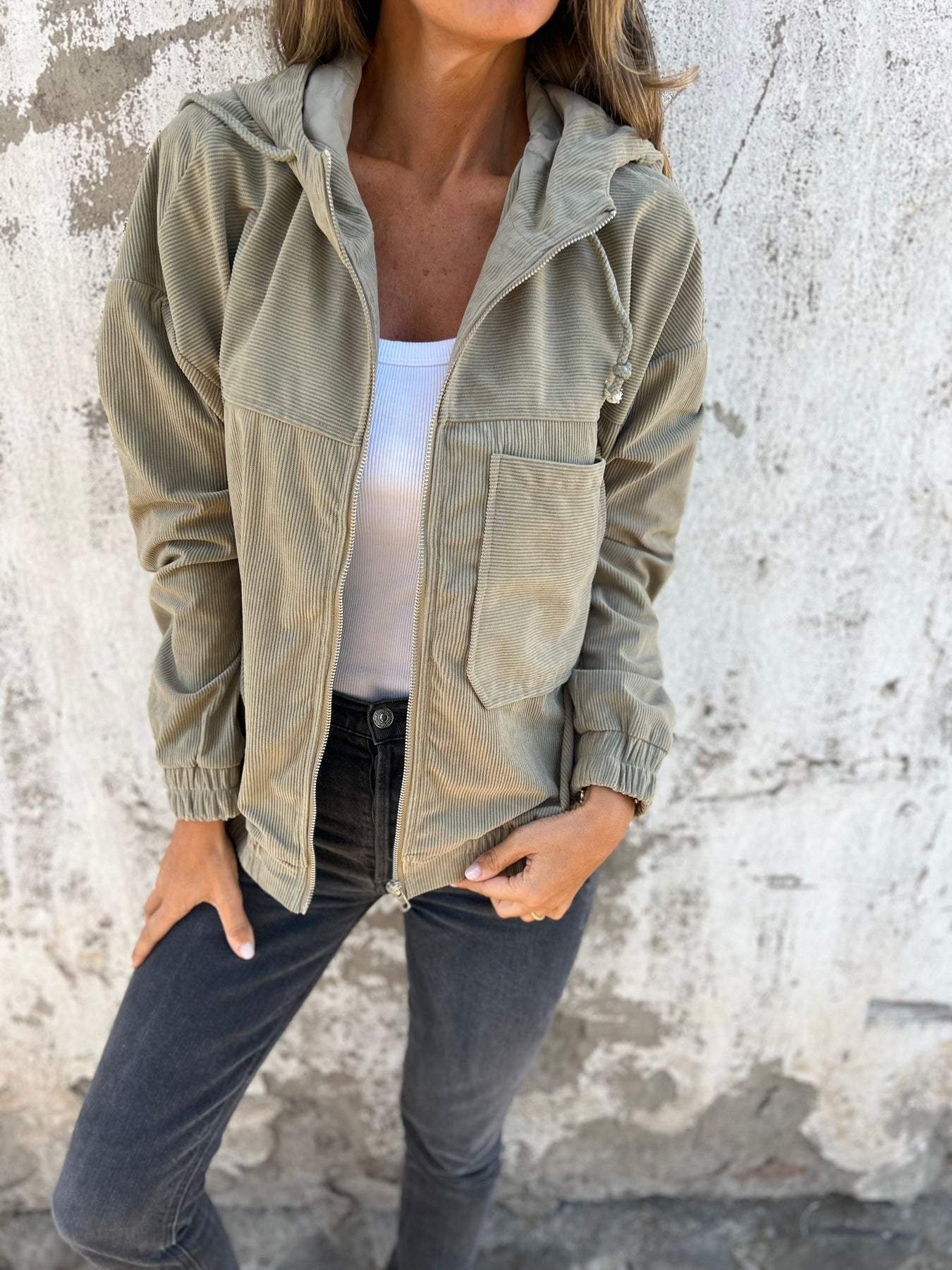 Paloma | Casual jacket with hood and zip