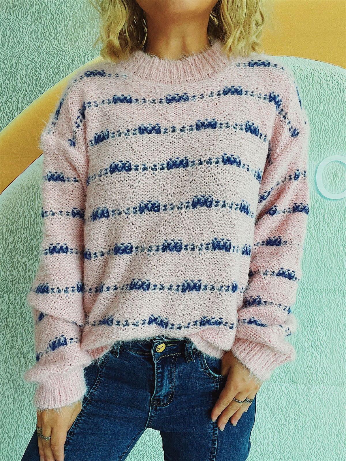 Ilse | Striped long-sleeved sweater with a crew neck