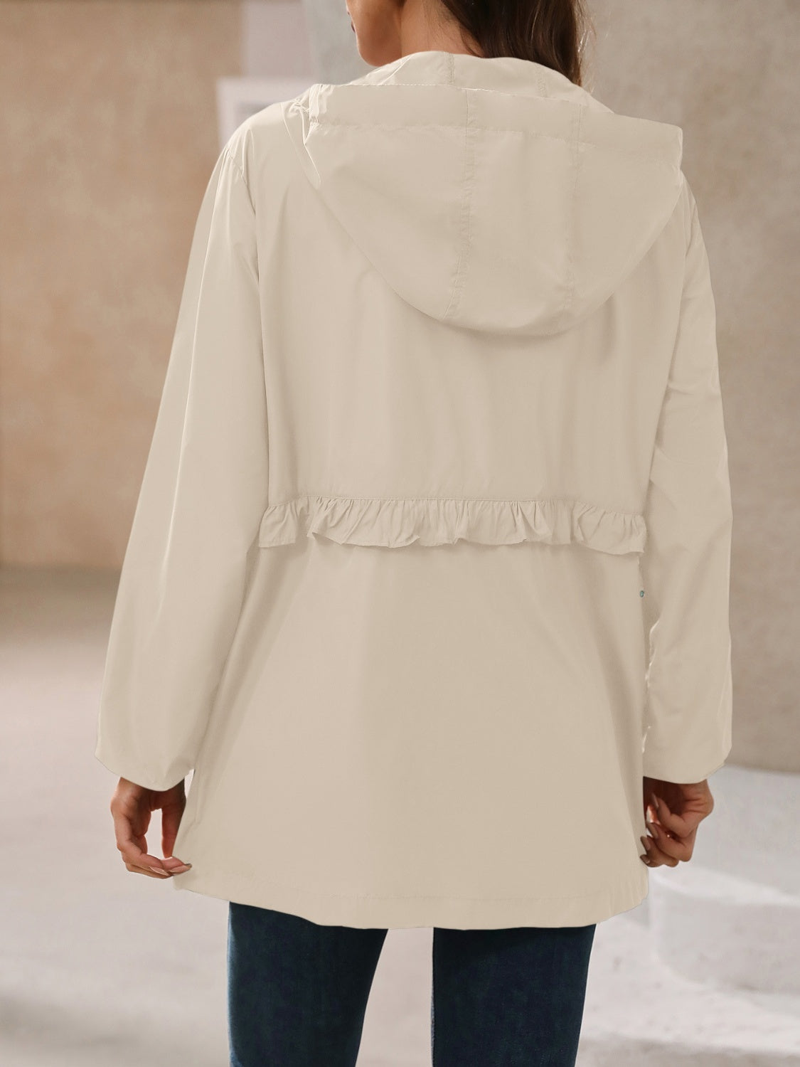 Paulina | Waterproof, long-sleeved outdoor windbreaker with hood