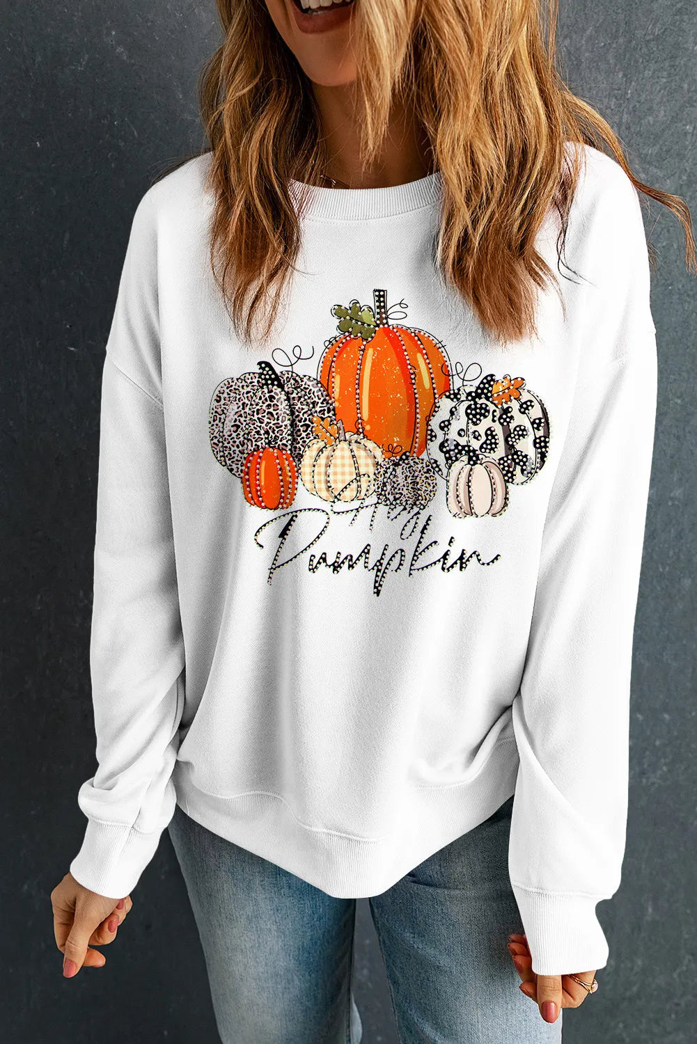 Marina | Drop shoulder crew neck sweatshirt with pumpkin graphic
