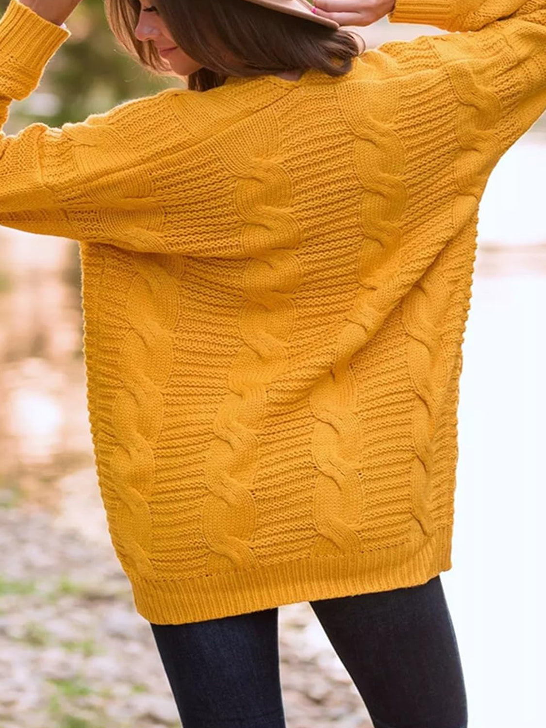 Aneta | Cable knit cardigan with open front and long sleeves
