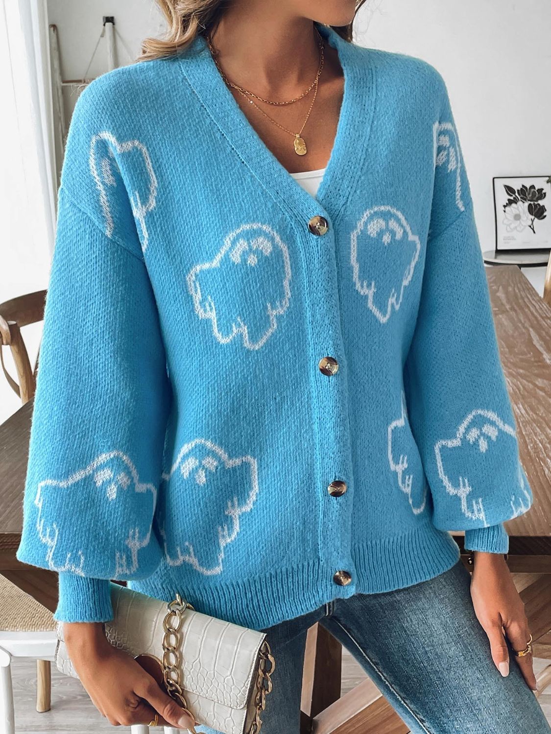 Patricia | Cardigan with a V-neck and dropped shoulders