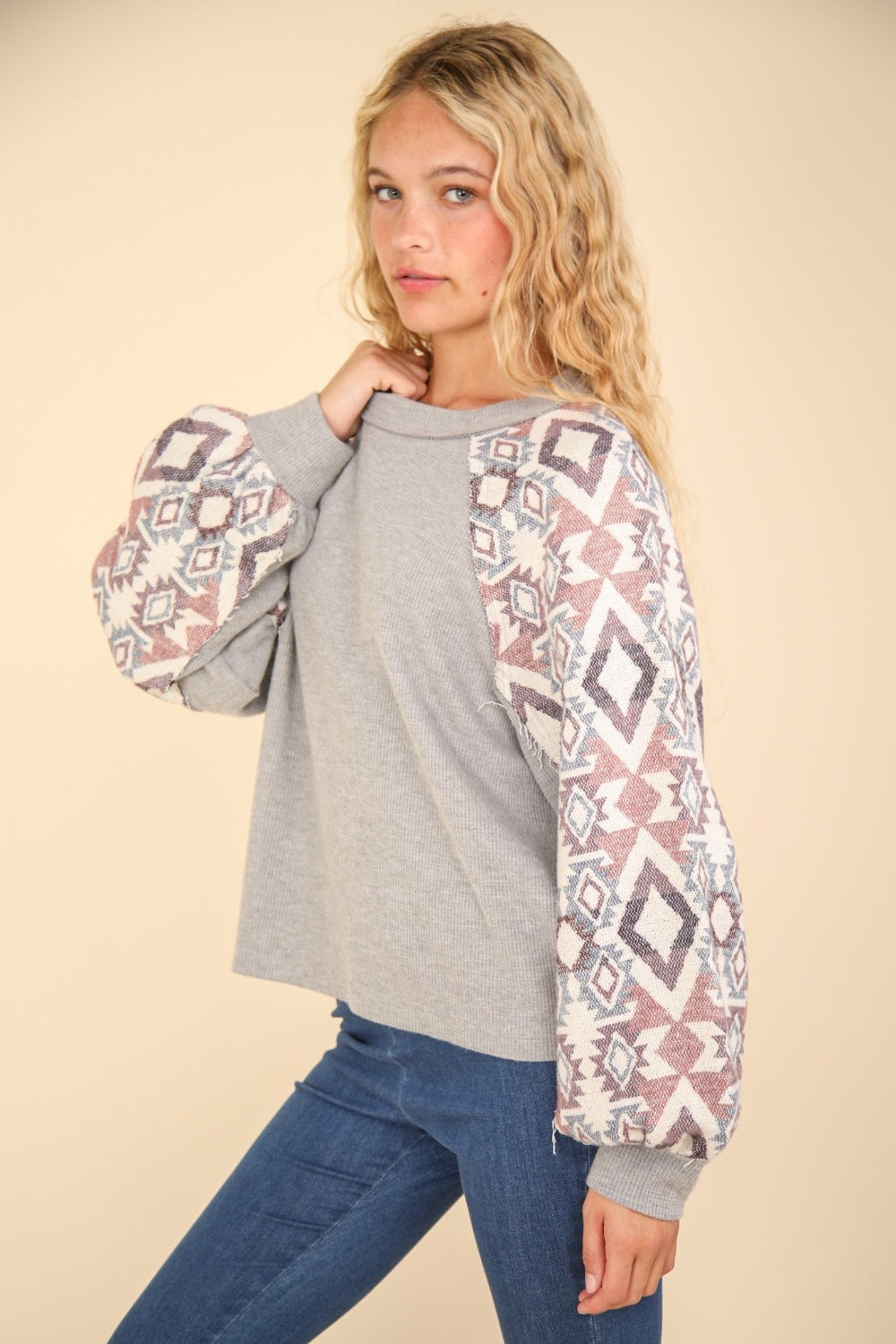 Fatima | Printed long-sleeved knitted top with a crew neck