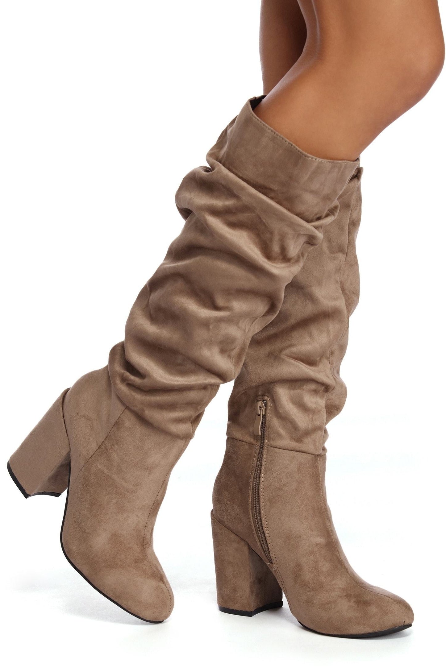 Melisa | Supportive and versatile orthopedic boots.