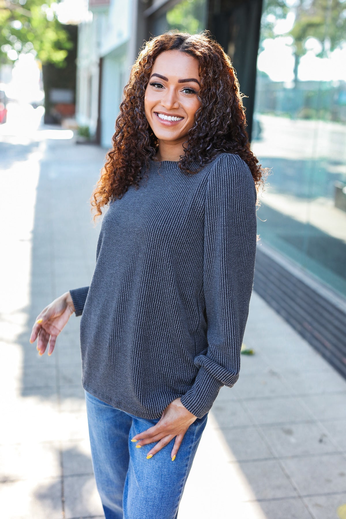Margherita | Everyday long-sleeved shirt in anthracite-colored ribbed knit with mineral wash