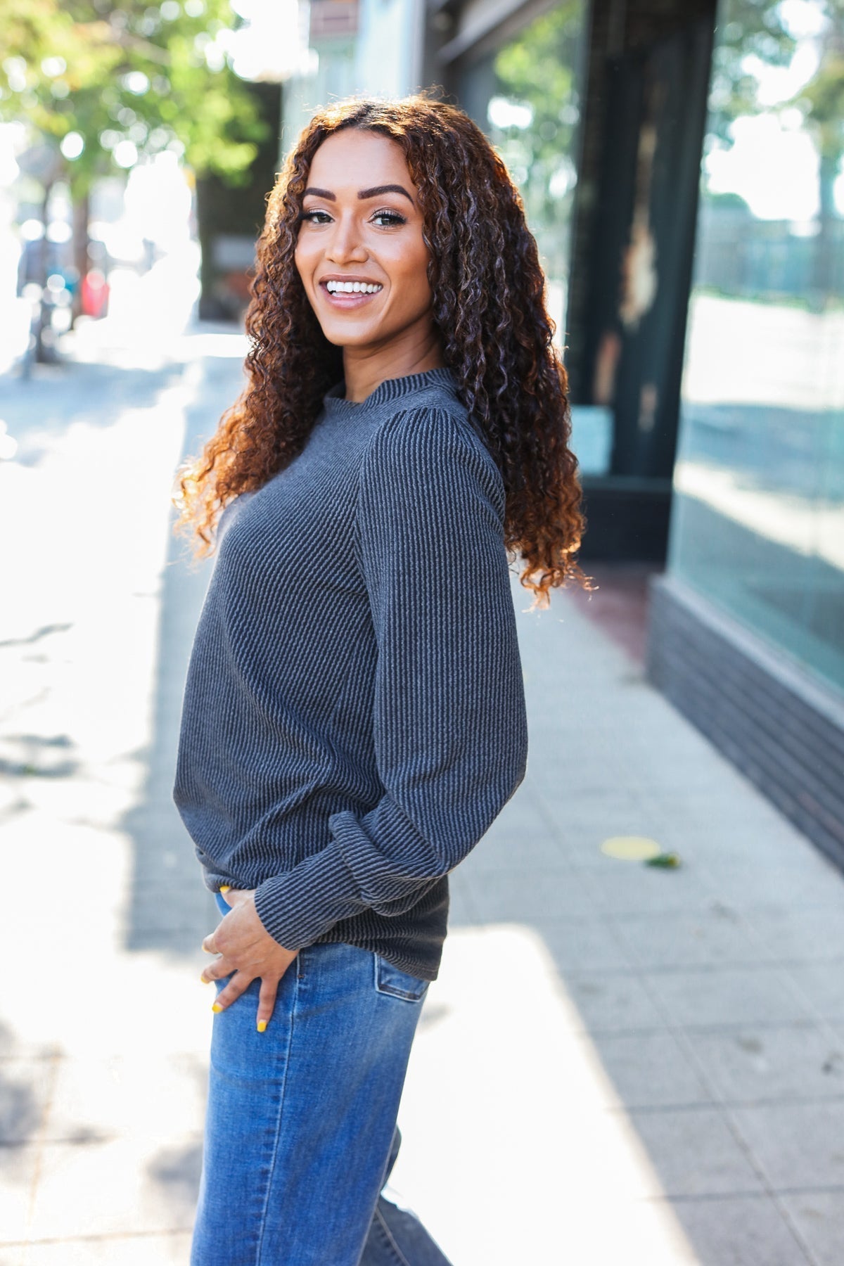 Margherita | Everyday long-sleeved shirt in anthracite-colored ribbed knit with mineral wash