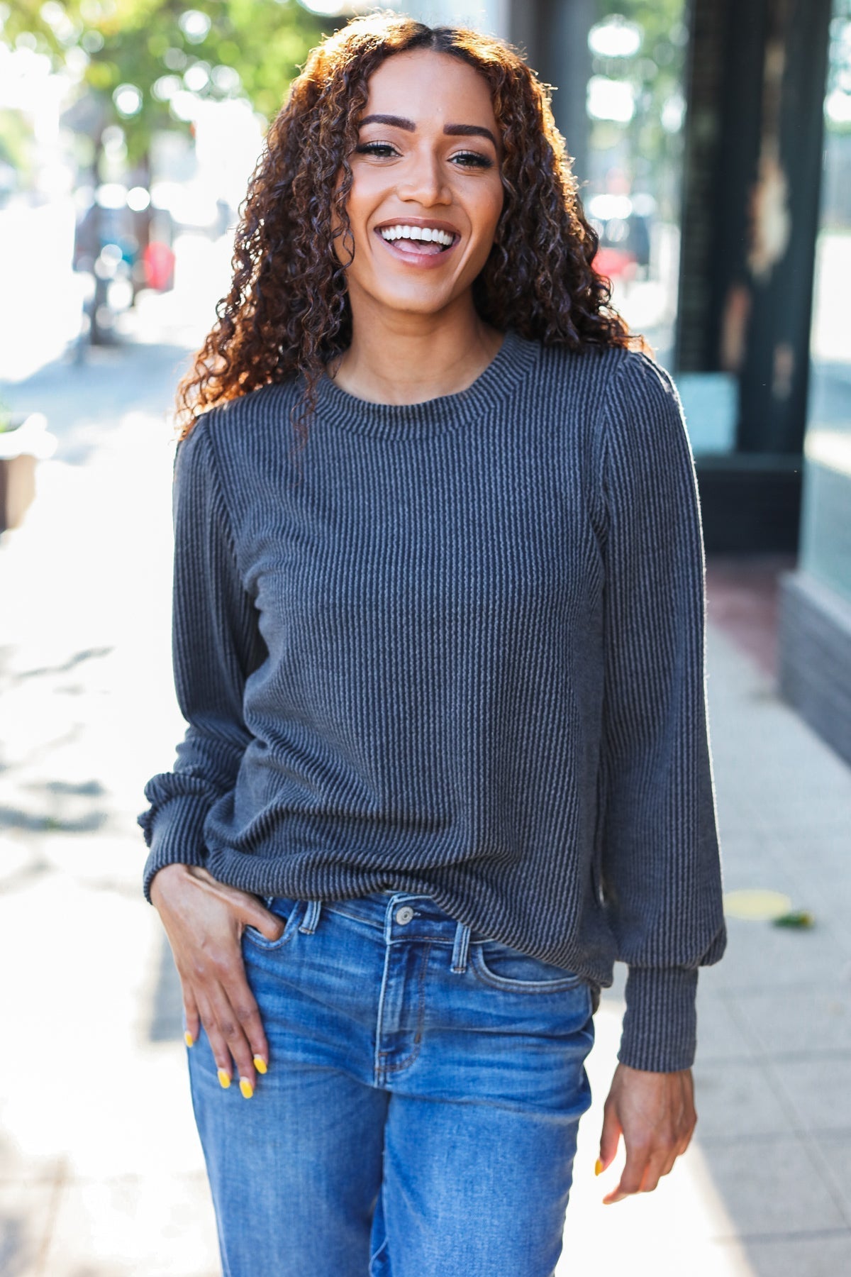 Margherita | Everyday long-sleeved shirt in anthracite-colored ribbed knit with mineral wash
