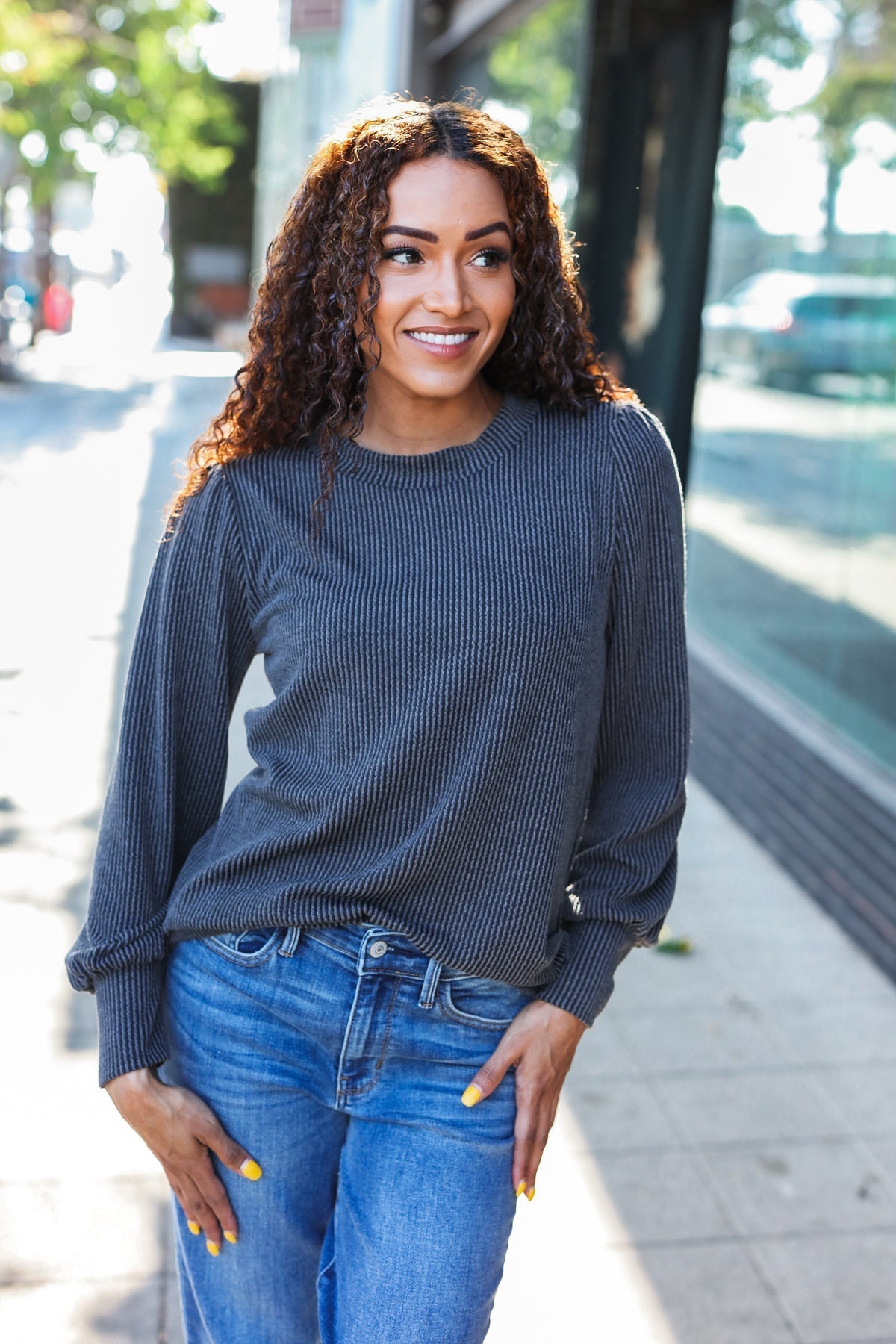 Margherita | Everyday long-sleeved shirt in anthracite-colored ribbed knit with mineral wash