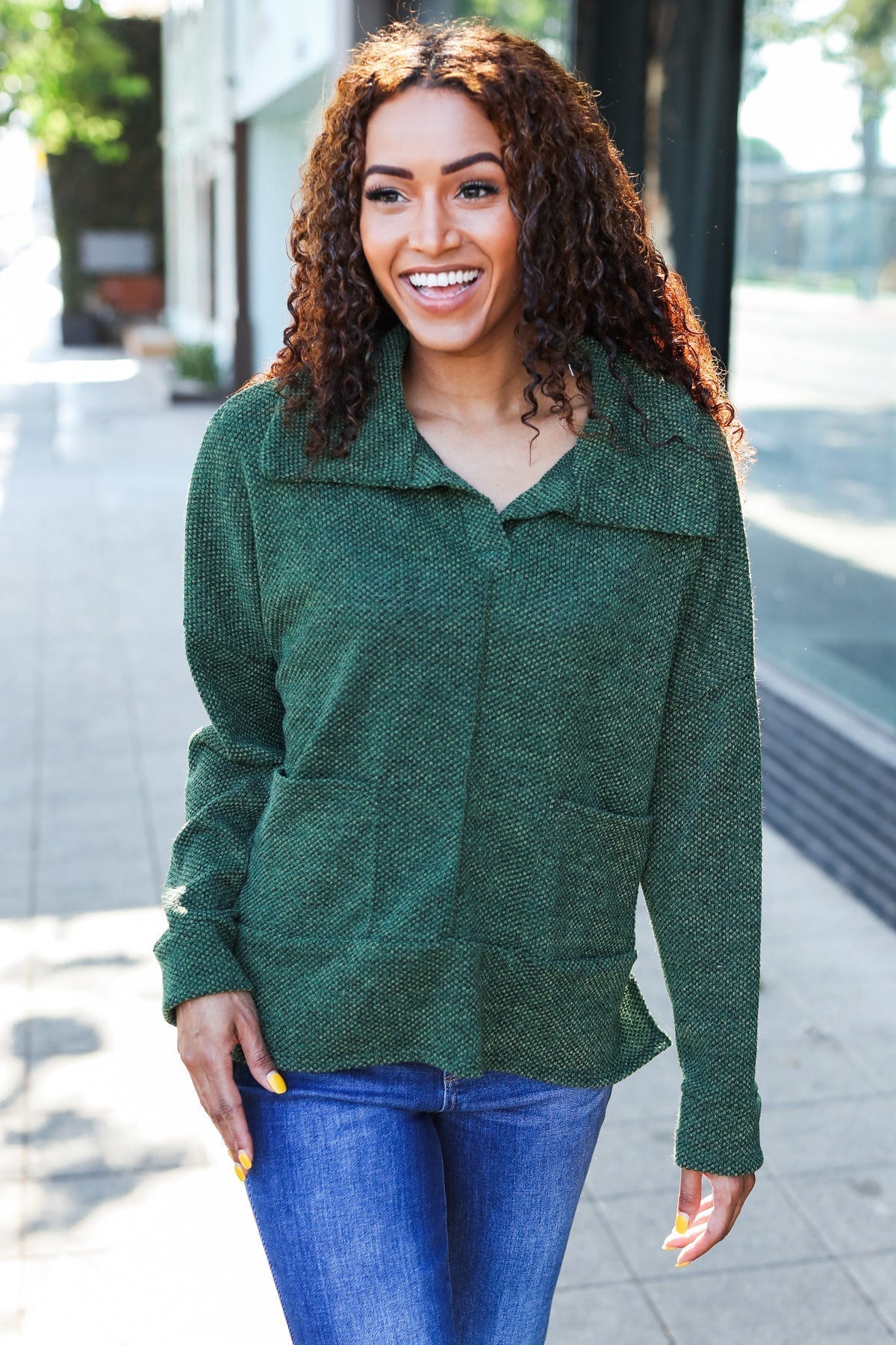 Kristina | Easy Living Olive green textured knit sweater with notched neckline and oversized collar
