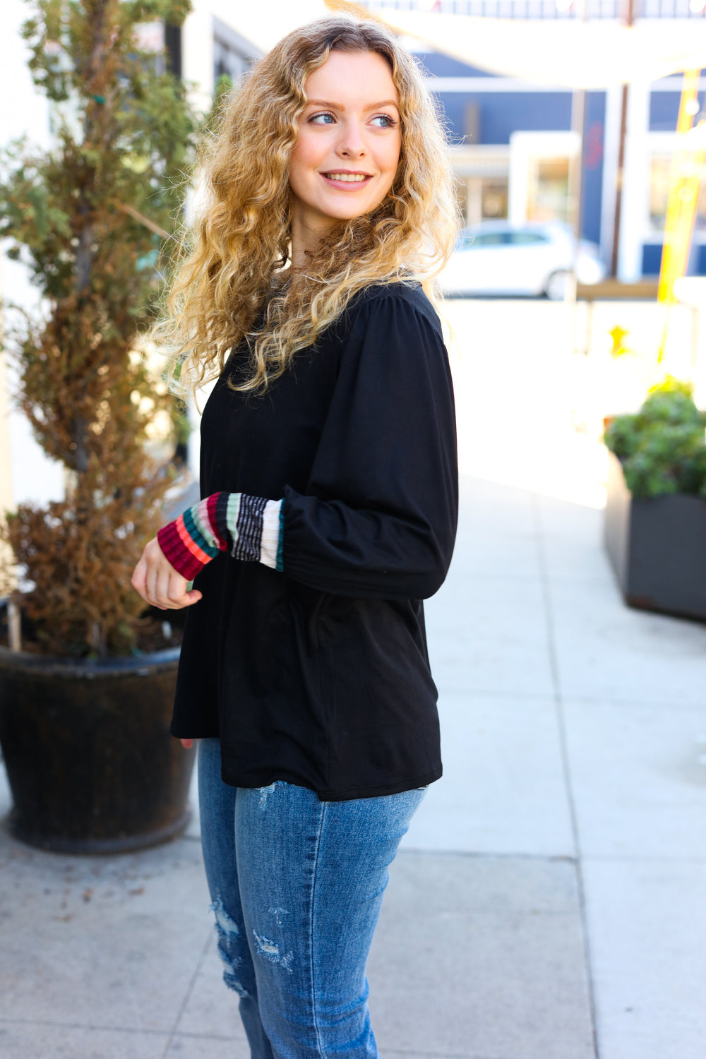Margherita | Black multicolor striped top with puff sleeves