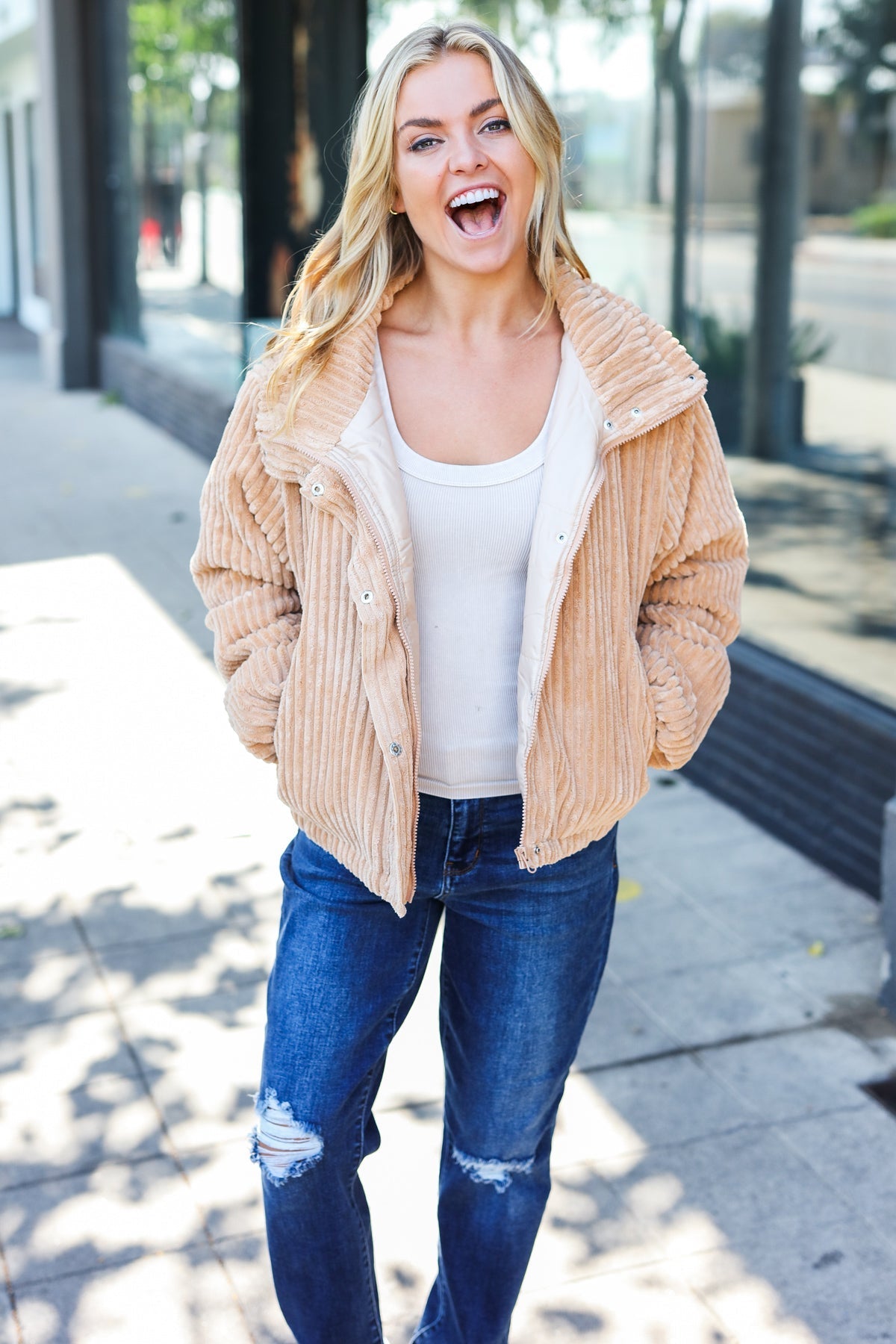 Selena | Casual-chic, ribbed stand-up collar puffer jacket made from corduroy in latte