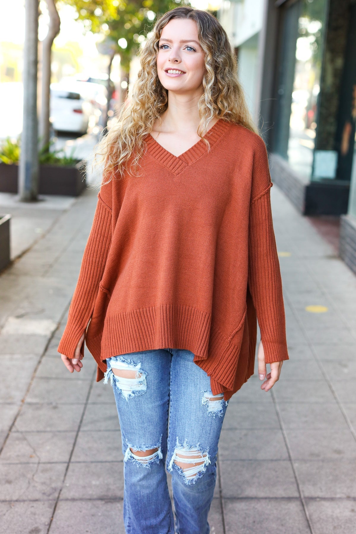 Amalia | Casual chic rust oversized rib knit V-neck sweater