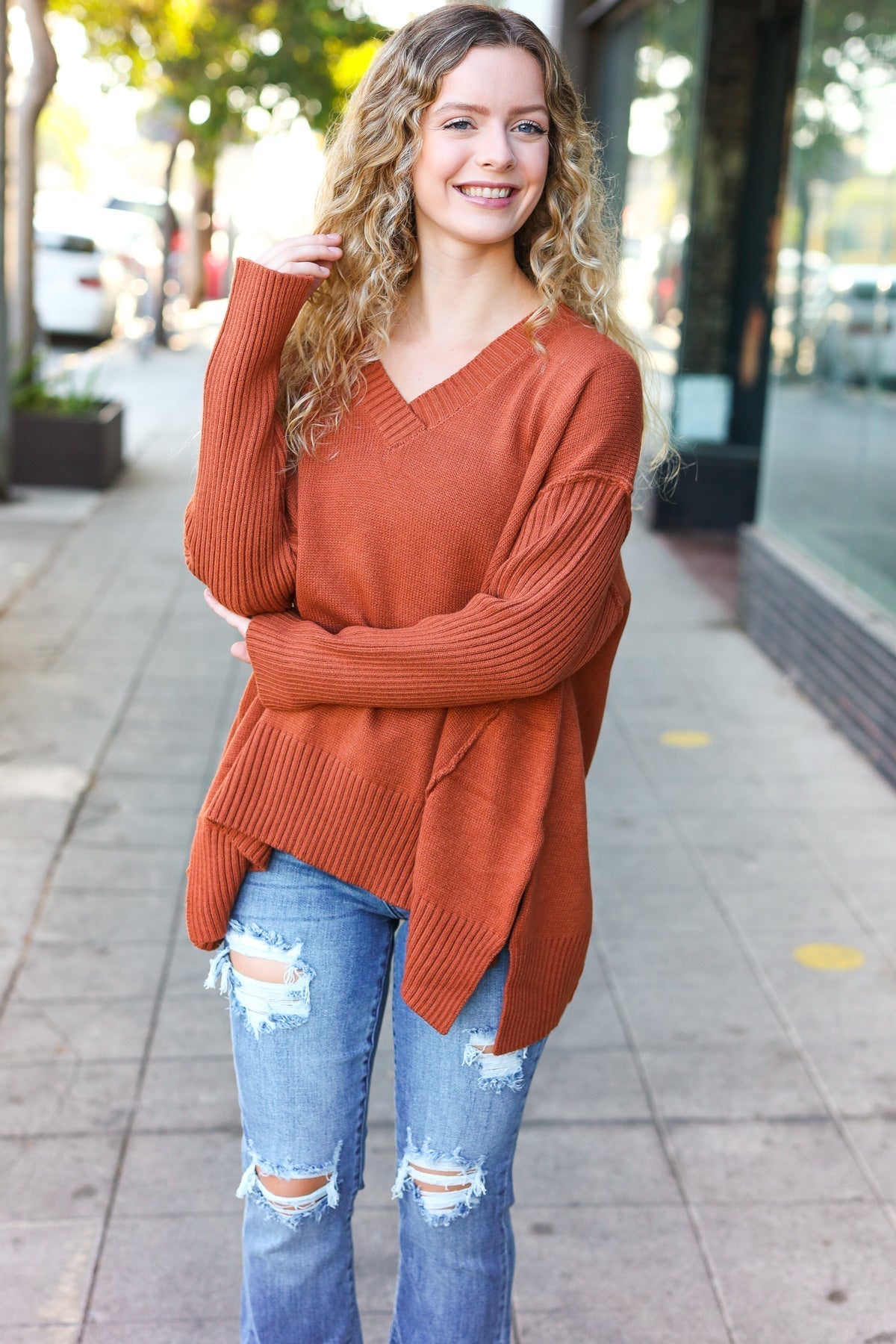 Amalia | Casual chic rust oversized rib knit V-neck sweater