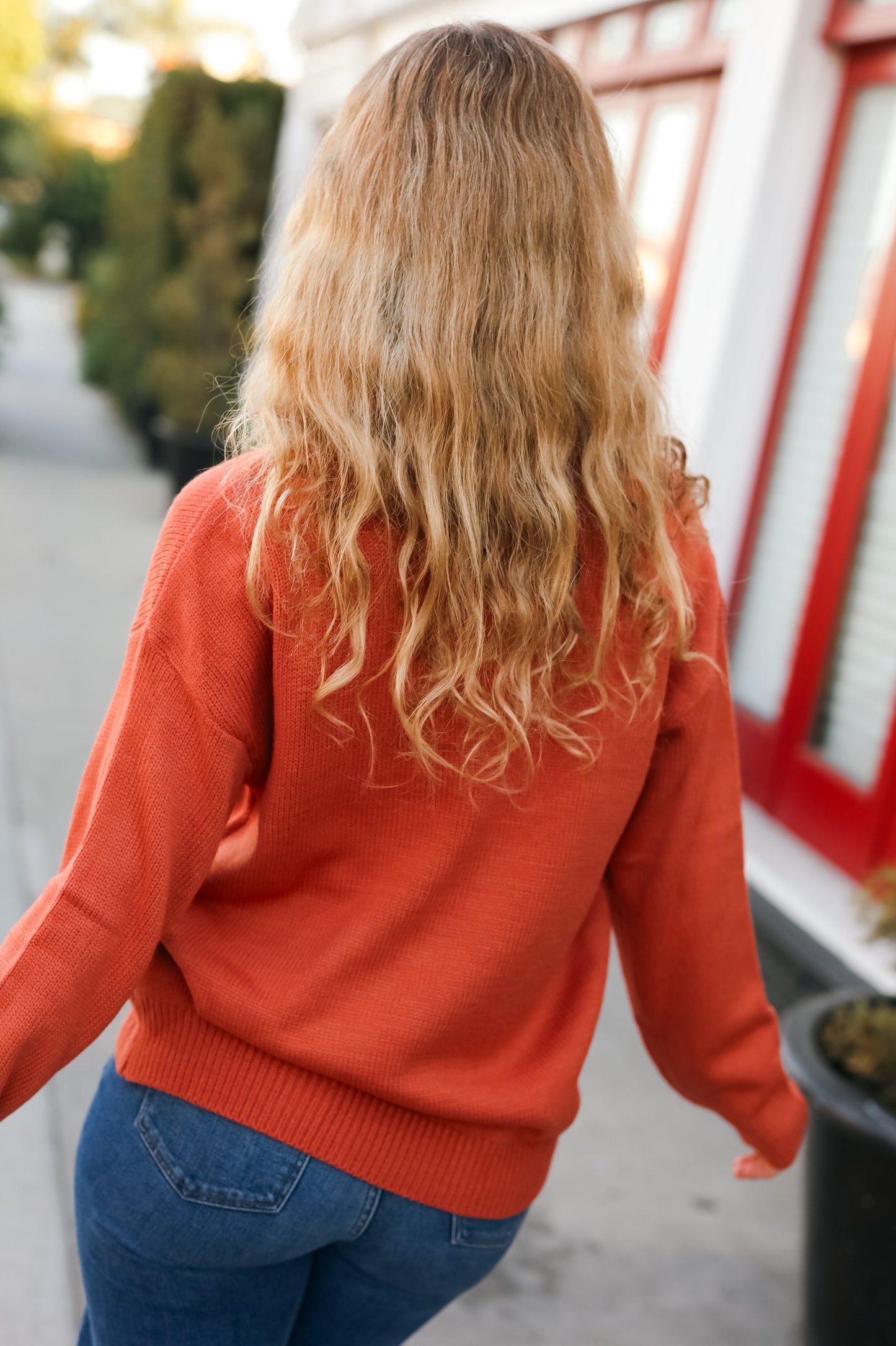Luisa | Game Day pop-up sweater with “Texas” embroidery in burnt orange