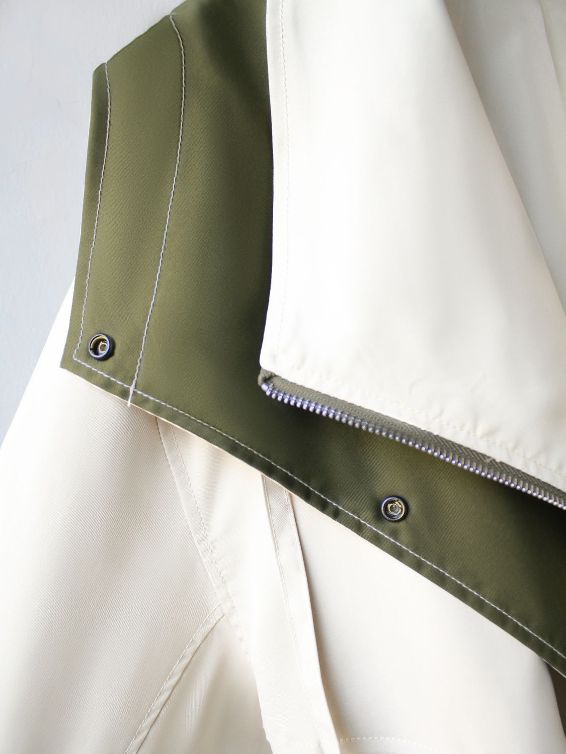 Deborah | Two-layer jacket with zip and buttons