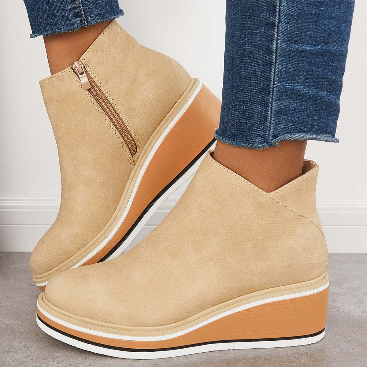 Cristina | Durable and supportive orthopedic boots