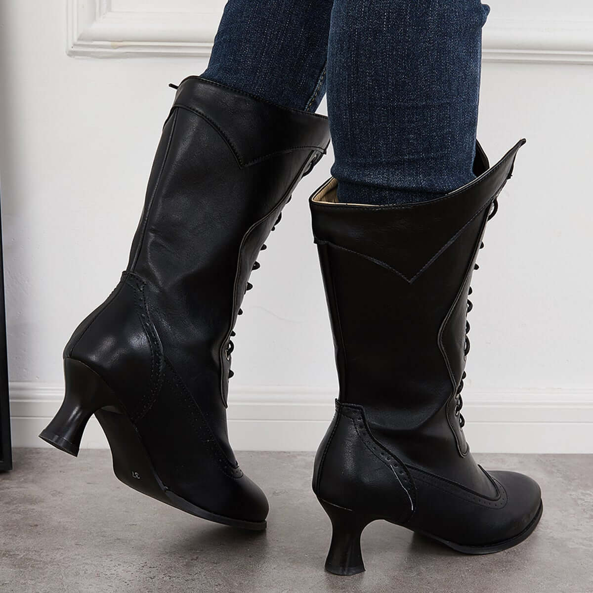 Zaida | Supportive orthopedic boots