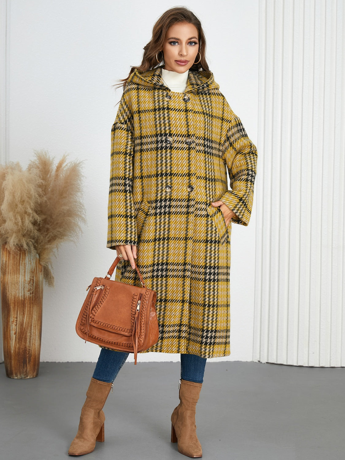 Abigail | Checked double breasted long sleeve coat